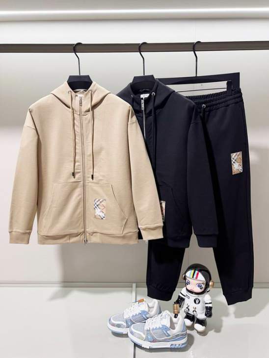 Picture of Burberry Sweater Suits _SKUBurberryS-2XL24cr36037807